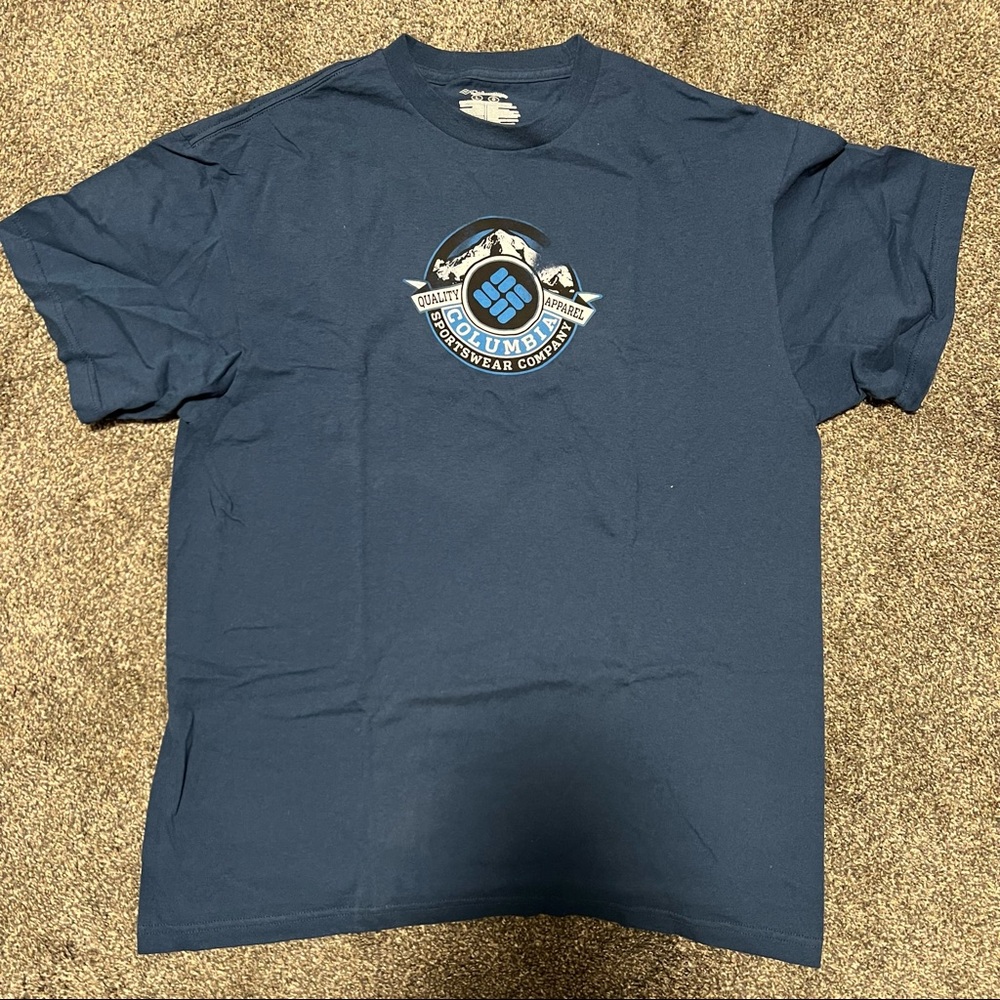 Columbia Tee L